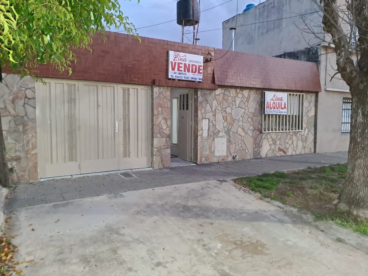 casa de dos dormitorios con garaje